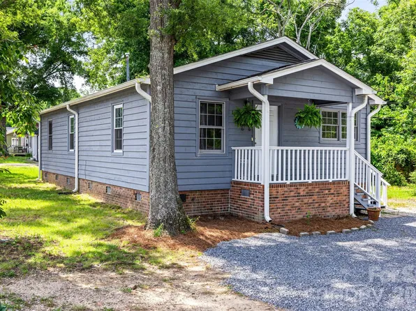 1421 Flint Hill St, Rock Hill, SC 29730