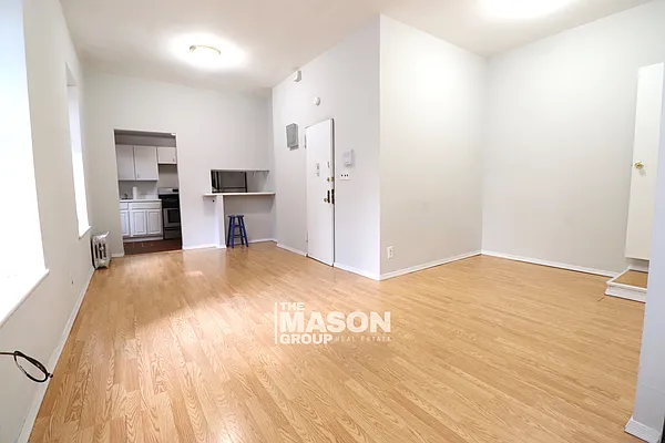 Rented by Mason Group LLC | media 1