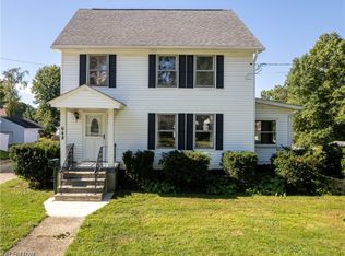 648 Tallmadge Rd, Cuyahoga Falls, OH 44221