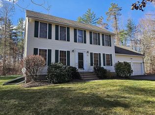 (Undisclosed Address), Londonderry, NH 03053