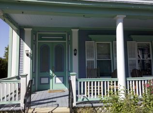 10 Pleasant St, Ludlow, VT 05149