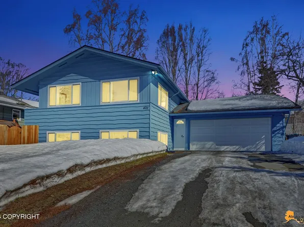 4711 Pavalof St, Anchorage, AK 99507