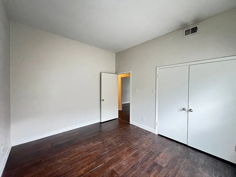 10432 High Hollows Dr #L — Photo 28