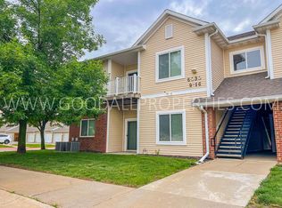 6030 Bremen Ct UNIT 13, Johnston, IA 50131