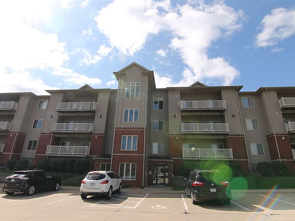 3rd image of 420 N 1st Ave APT 205