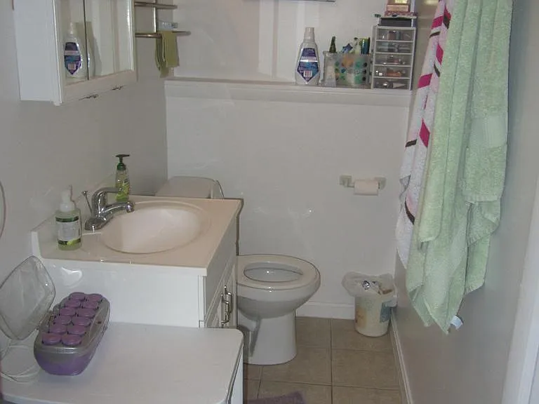 Sanibel Dr — Photo 20