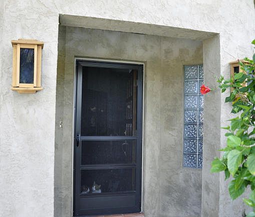 Home For Sale In La Mariposa