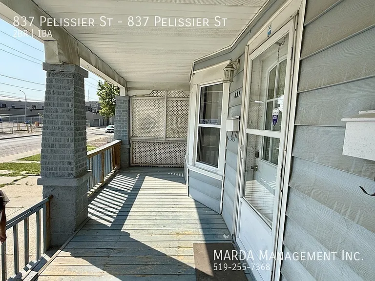 837 Pelissier St #837 PELISSIER ST — Photo 34