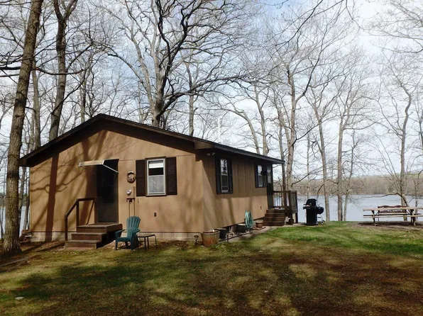 423C 27 1/4 Ave, Cumberland, WI 54829