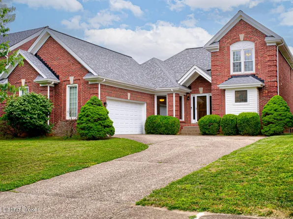 3005 Lake Vista Dr, Louisville, KY 40241