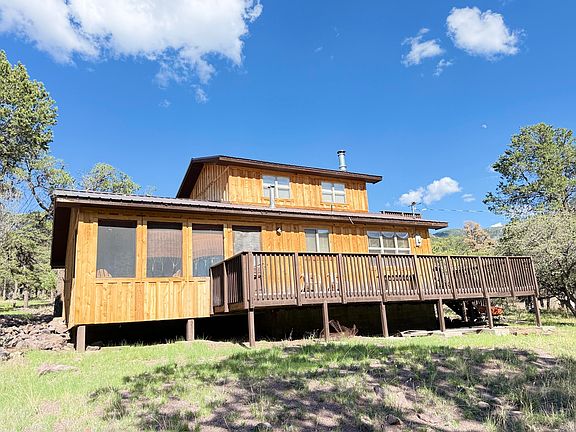 2nd image of 9 Cochise Dr