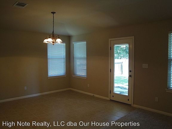 5th image of 110 Walnut Creek Dr