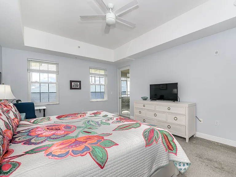 5116 Melbourne St #B-303 — Photo 23
