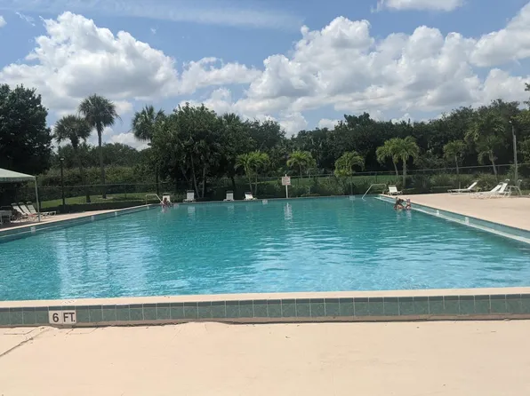 3721 SW Sunset Trace Cir, Palm City, FL 34990