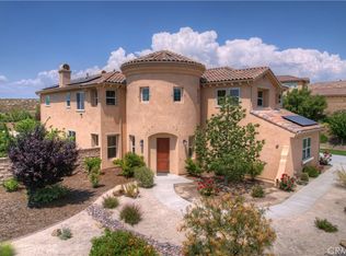 3079 Crystal Ridge Ln, Colton, CA 92324