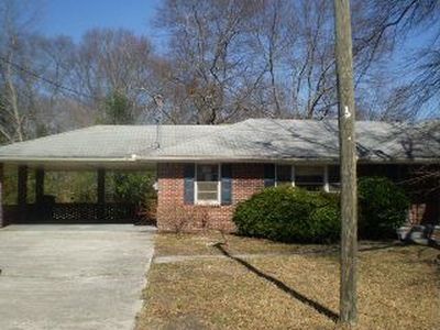 974 Locust Dr NE, Conyers, GA, 30012