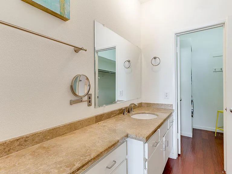 8960 Cynthia St #103 — Photo 11