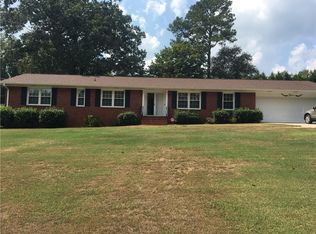 200 Huntington Dr, Anderson, SC 29625
