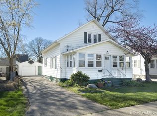 5489 Madison Ave, Hudsonville, MI 49426