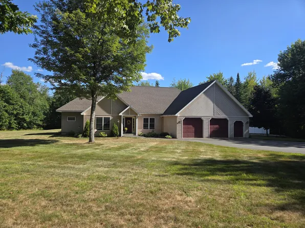 153 Stetson Road E, Levant, ME 04456