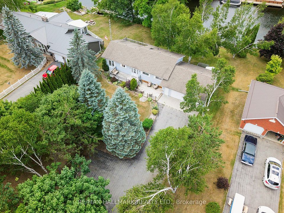 1st image of 6 Evans Dr