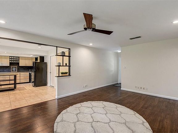 4th image of 13310 Wisterwood St