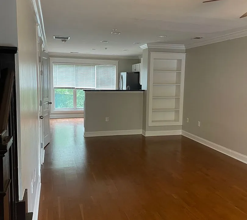 833 Old Greenville Hwy #321