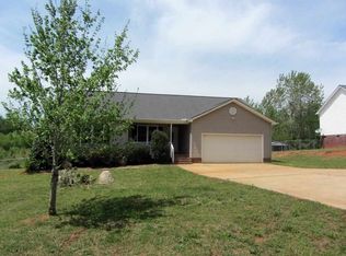 1374 Lawrence Rd, Clover, SC 29710