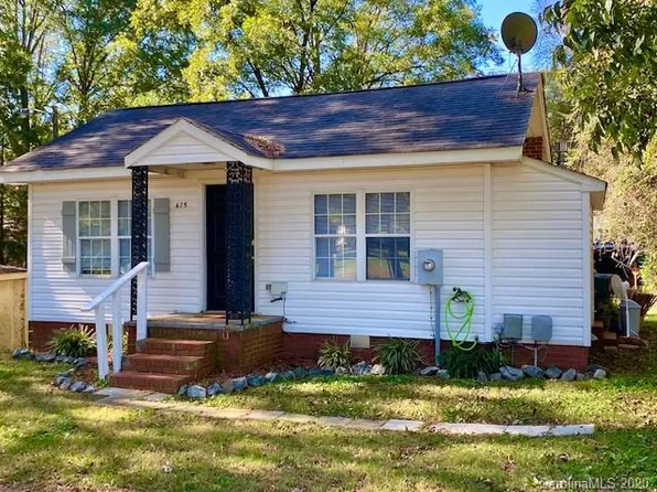 475 Saint James St NW, Concord, NC 28025