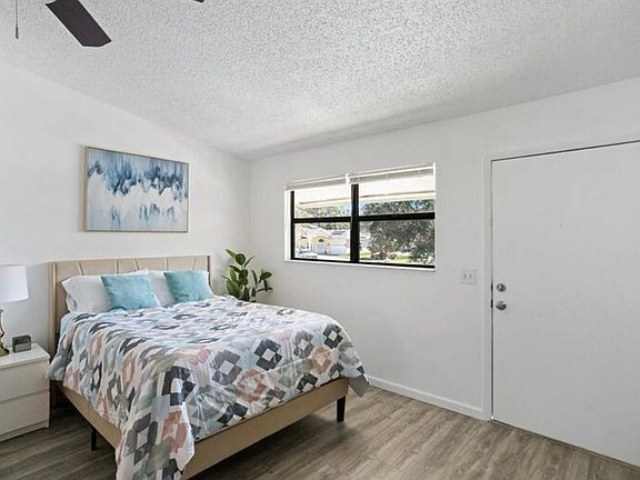 2nd image of 2134 Bradford St APT 421