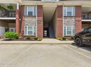 9402 Clubview Dr UNIT 204, Louisville, KY 40291