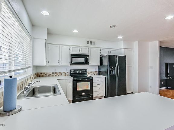 2nd image of 2243 E Garnet Ave