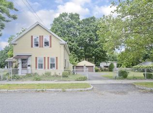 194 Centre St, Springfield, MA 01151