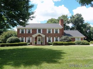 315 Lynn Dr, Alton, IL 62002