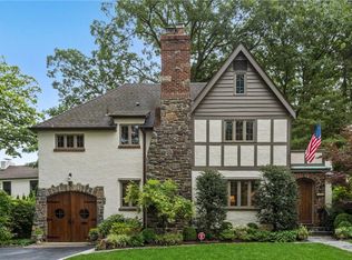 597 Forest Ave, New Rochelle, NY 10804