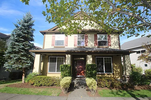19208 NE 66th Way Photo 1
