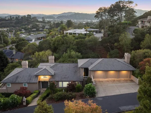 11 Loch Haven Ct, San Rafael, CA 94901