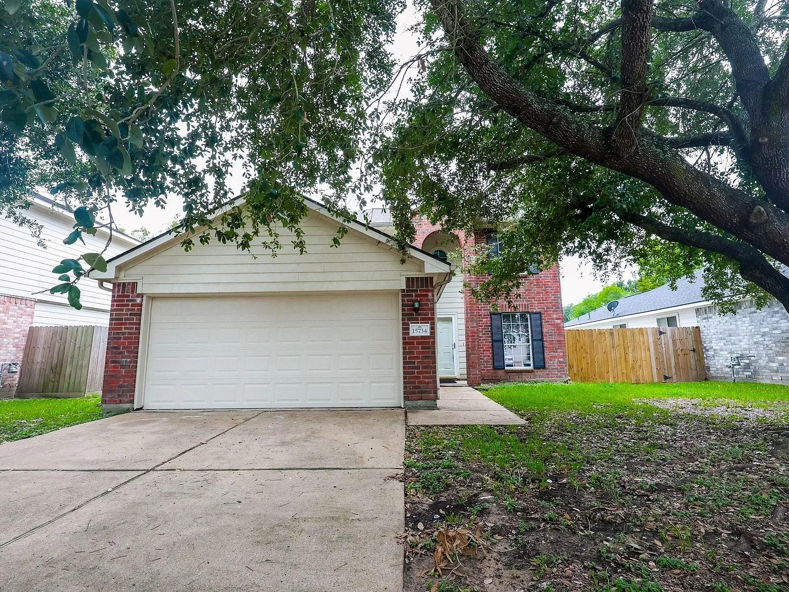 4 bed, 3.0 bath, 1830 sqft, $2,200 — Photo 1