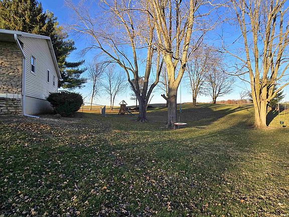 5th image of 400 E County Road 775 S