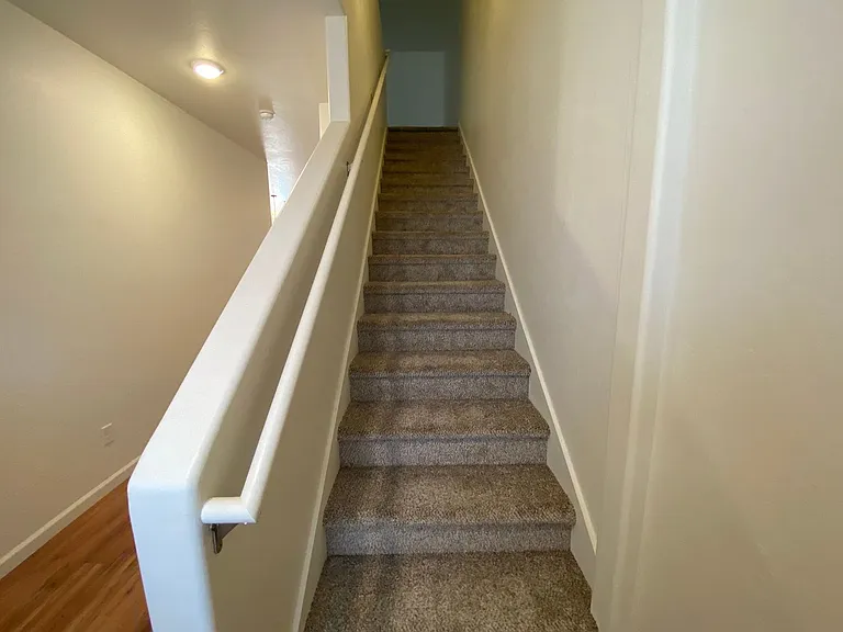 616 Mesa Canyon Ln — Photo 8