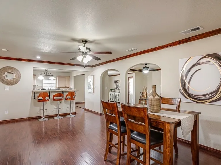 310 Salem Dr #1 — Photo 25