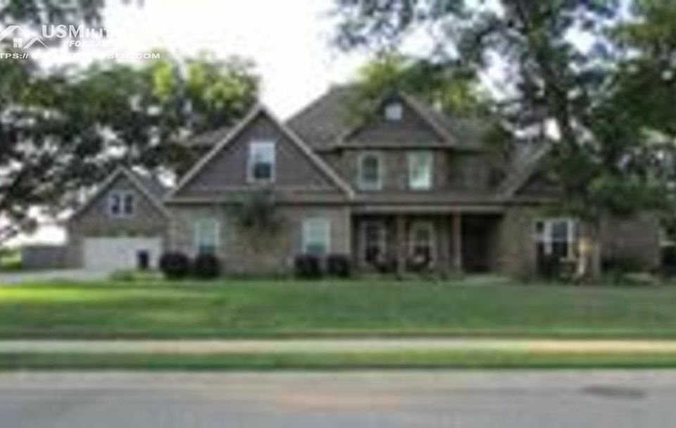 1st image of 115 Running Creek Dr