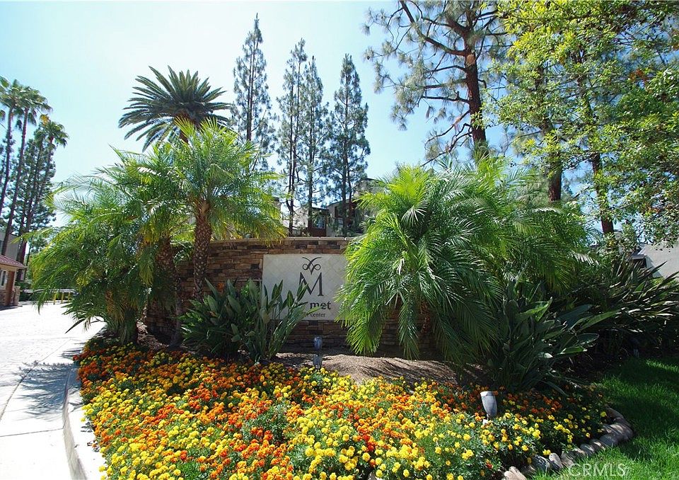 1st image of 5565 Canoga Ave APT 303
