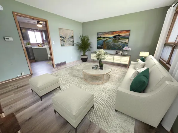 8534 West Villard AVENUE, Milwaukee, WI 53225