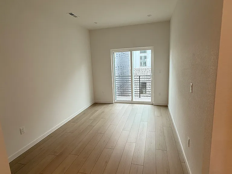 10748 Lewanee Point — Photo 11