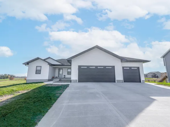 203 Grouse Dr, Hudson, IA 50643