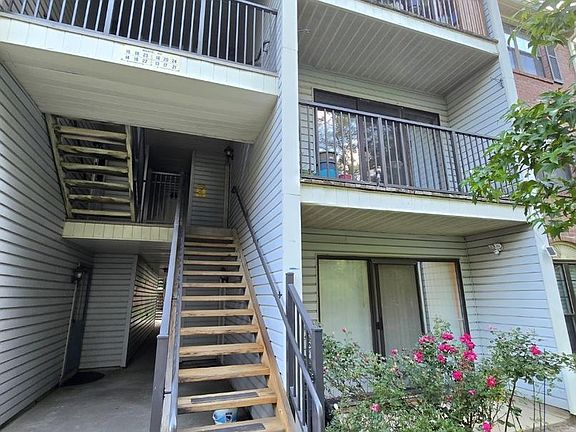4th image of 13 Rickard Ct