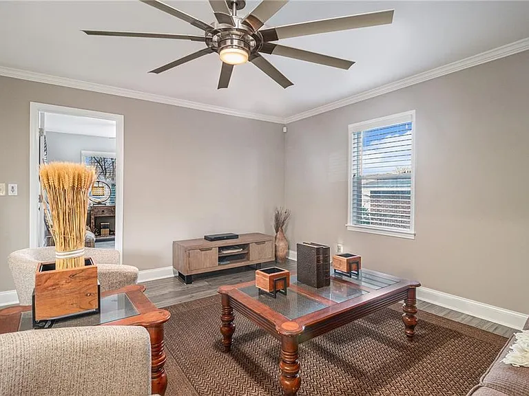 4181 Liffey Ln — Photo 3