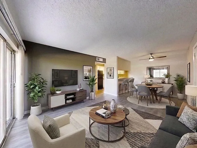 Avalon Apartments — Photo 42