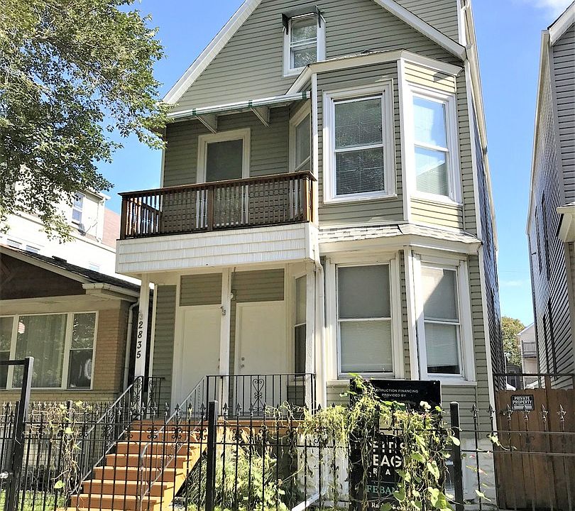 1st image of 2835 N Avers Ave #2